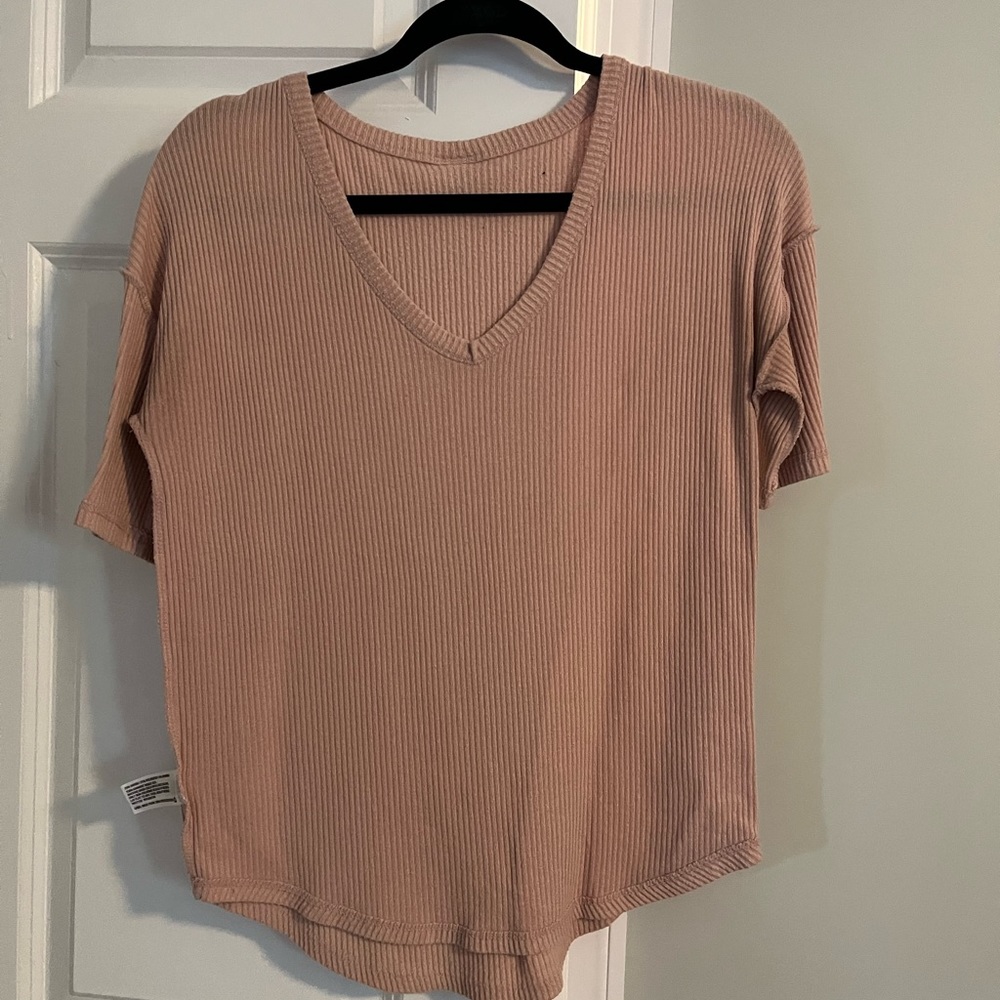 Light pink sweater tshirt